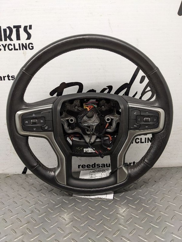 2020-2024 CHEVY SILVERADO 1500 STEERING WHEEL BLACK LEATHER HEATED 1170239