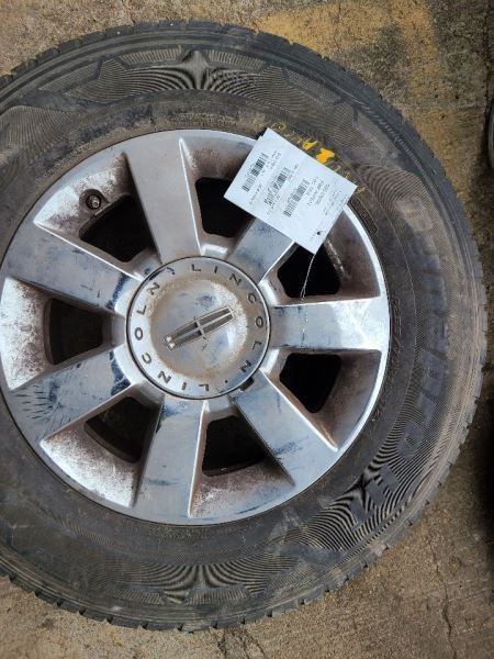 Wheel 18x8" Road Wheel 7 Spoke Alum Chrome Plated Fits 05-06 NAVIGATOR 487508