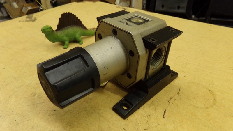 Miller Fluid Power R8000 Power Regulator *Free Shipping*