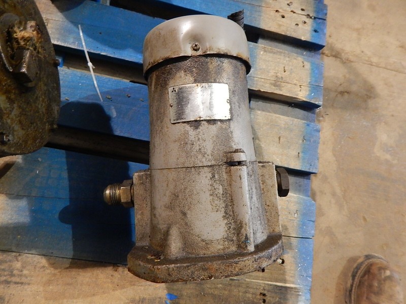 Mitsubishi NP-250J 3-Phase Induction Coolant Pump Motor *FREE SHIPPING*