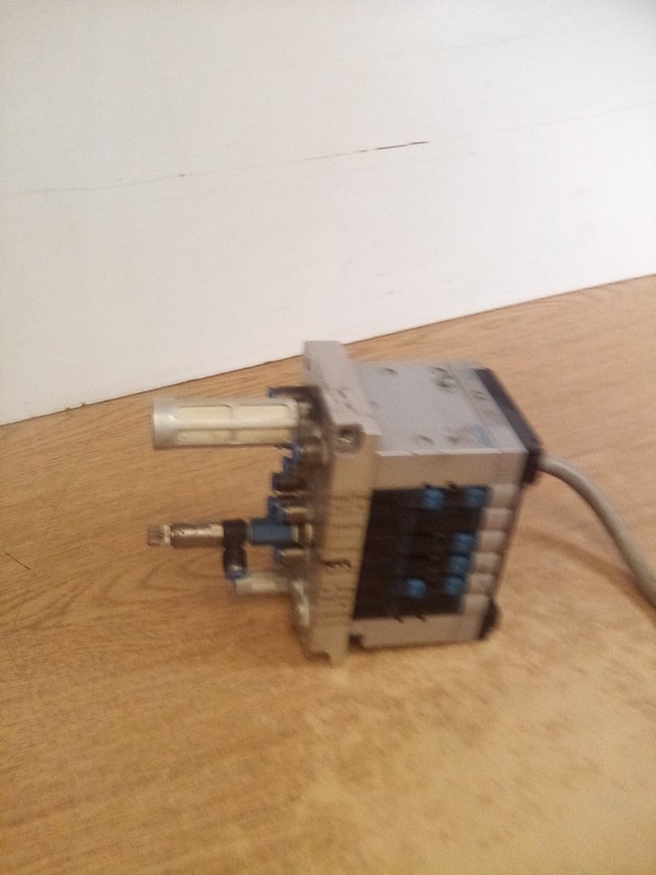 Festo CPV-14-VI, CPV14-GE-MP-6 Valve Manifold