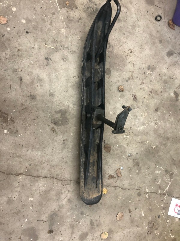 Yamaha Snowmobile Venture XL Metal Ski and Spindle 8DJ-23710-00-00