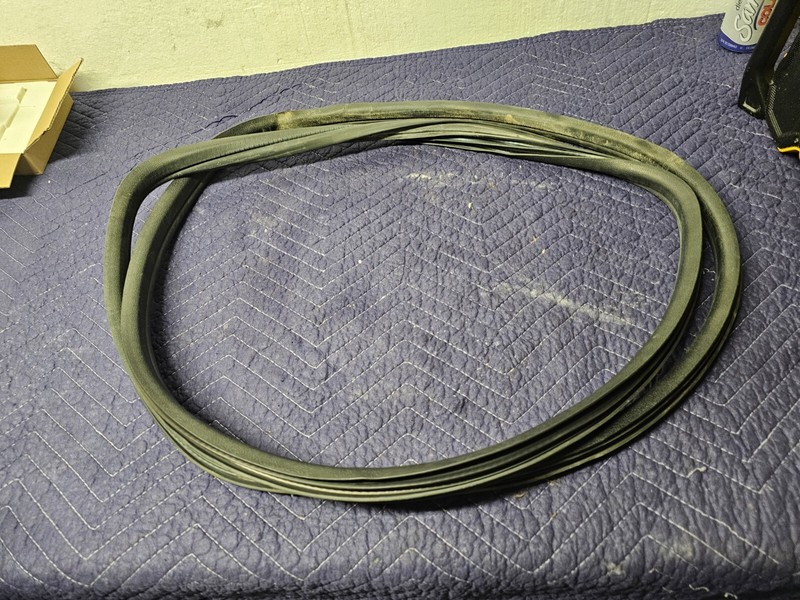 Rubber Rear Door Seal Gasket Weatherstrip RAM Promaster City 2018 Left Rear