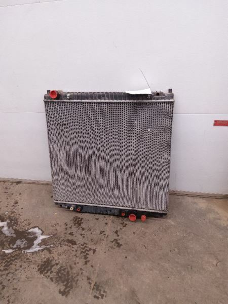 Radiator 10-415 Fits 99-04 FORD F250SD PICKUP 252788