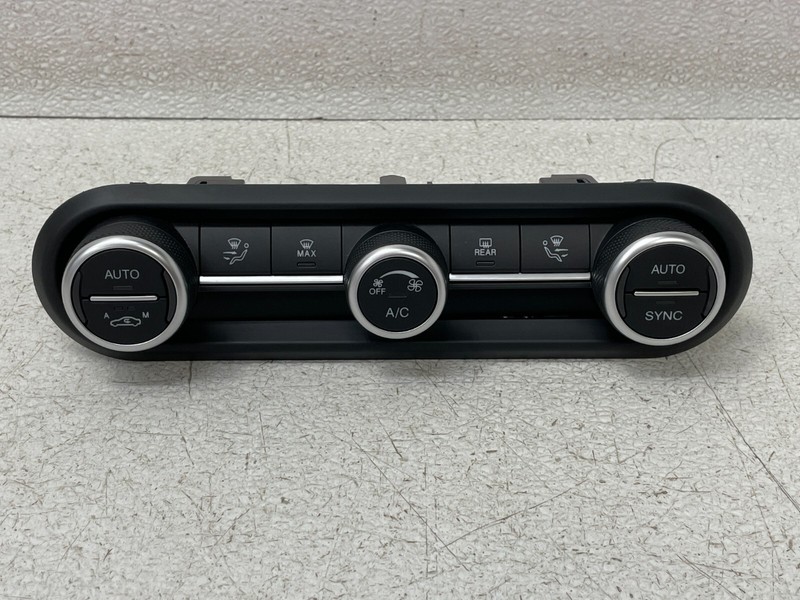 2017-2022 Alfa Romeo Giulia HVAC AC Heater Climate Control Switch Panel 1425 OEM