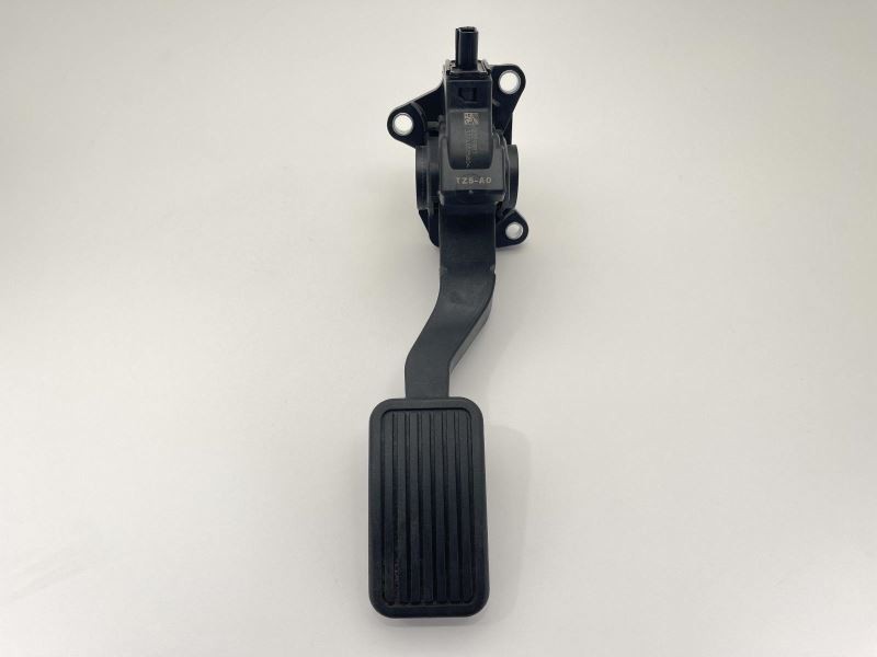 2020-2023 HONDA ODYSSEY GAS PEDAL BLACK 57055