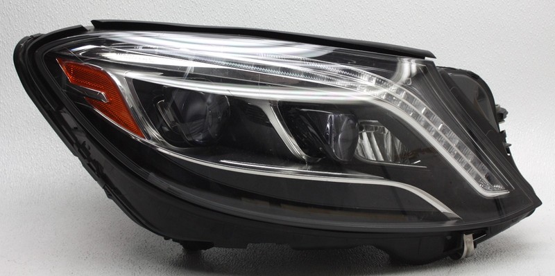 OEM Mercedes-Benz S-Class Sedan Right Side LED Headlamp Inner Lens Flaw