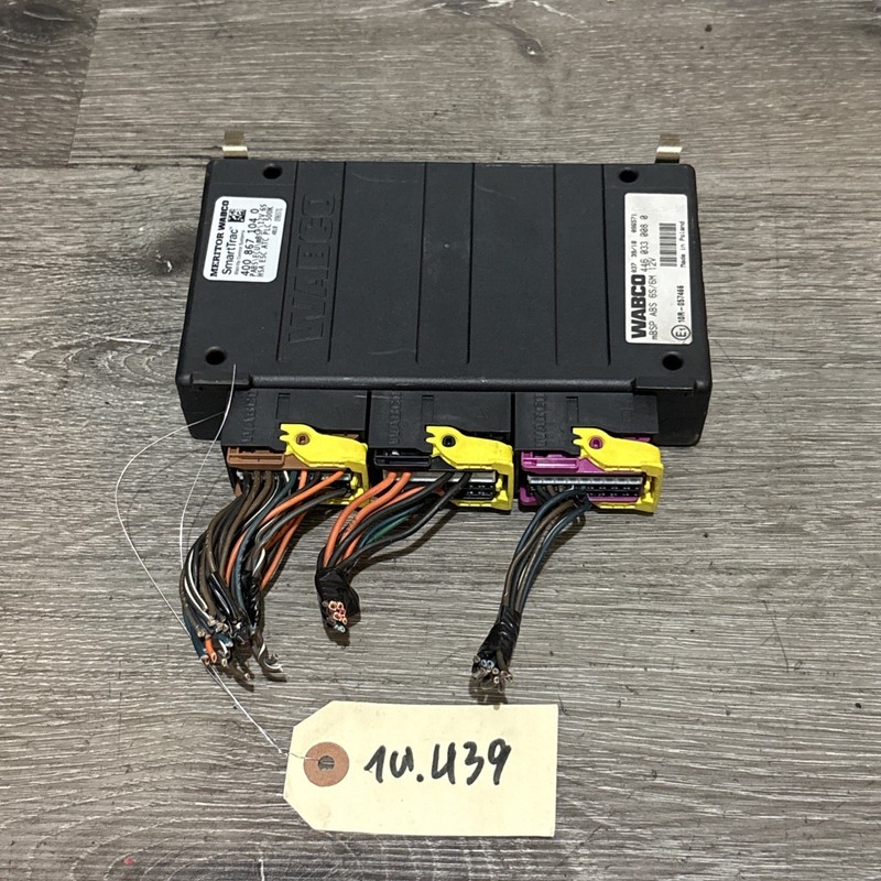 Freightliner CASCADIA Brake Control Module (ABS) - Used | P/N 4460330080