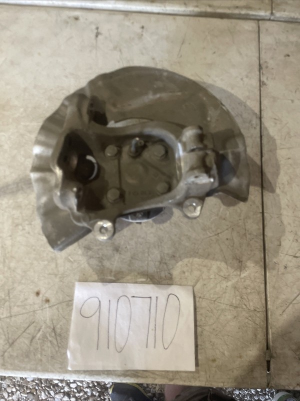 2004-2008BMW 528I Front Passenger RightSpindle/Knuckle w/Hub
