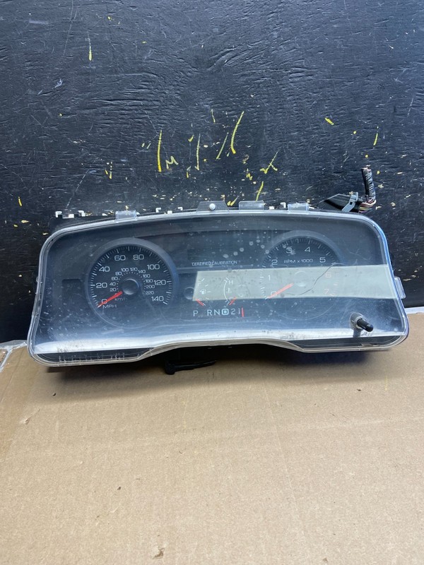 2009 to 2010 Mercury Marquis Speedometer Cluster Gauge Oem ab1872 DG