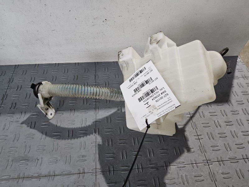 Wash Reservoir VIN A 8th Digit Fits 06-12 FUSION 3481804
