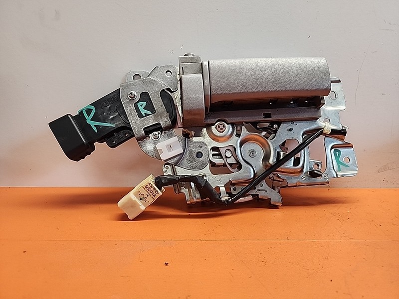 2011 - 20 Toyota Sienna Left Rear Door Sliding Interior Handle Actuator LR OE