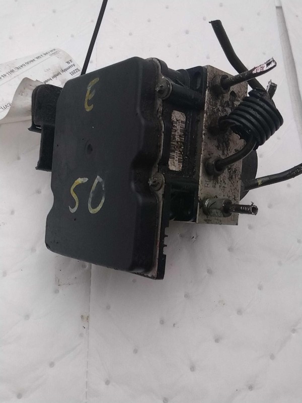 2011 Nissan Altima ABS Pump & Motor Assembly OEM 47660ZX65C 231K Miles Black