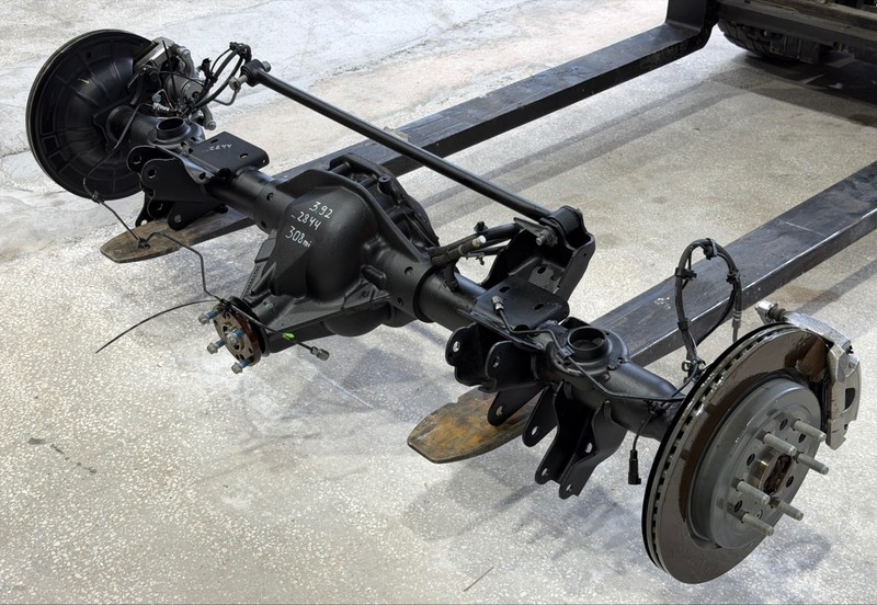 ✅ ONLY 308 miles 19-26 RAM 1500 OEM AXLE REAR COMPLETE ANTI-SPIN LIM SLIP 3.92