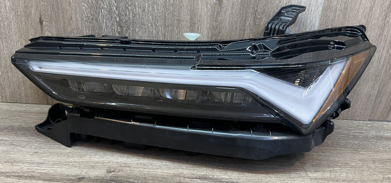 2024-2025 ACURA ZDX HEADLIGHT LH DRIVER SIDE OEM