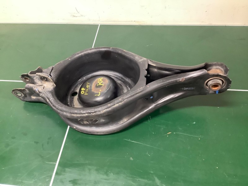 03-08 Pilot Driver Side Left Rear Lower Control Arm Bar OEM