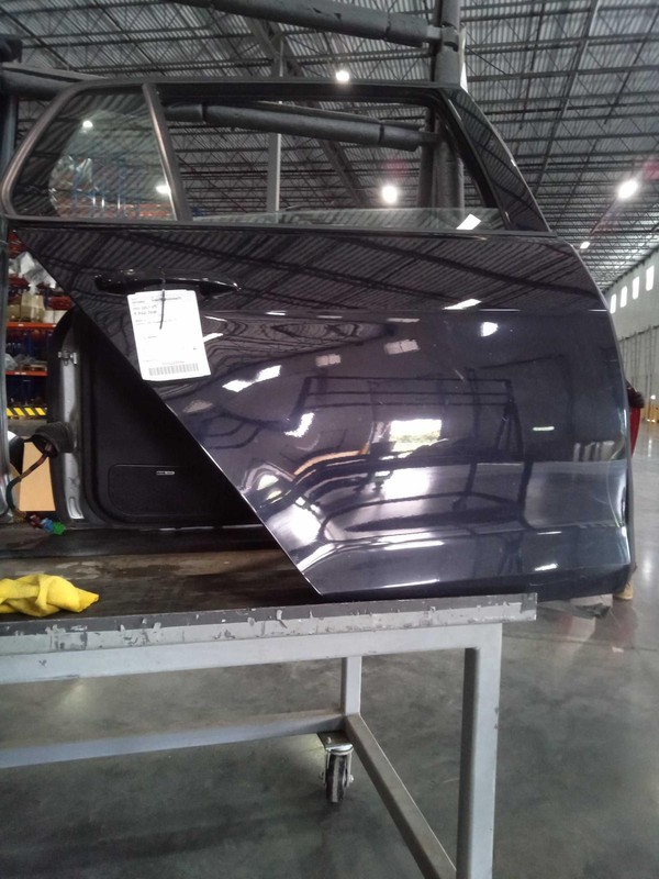 Volkswagen Golf 2016 Right Rear Door Black 505832 2554