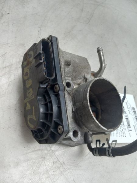 04-05 TOYOTA RAV4 2.4L FWD AT ENGINE THROTTLE BODY