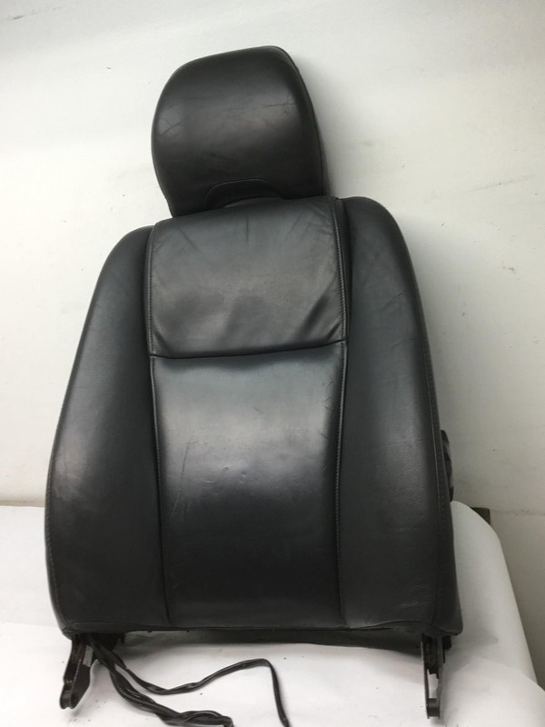 Volvo XC90 Front Right Pass Upper Seat Cushion Pad W/ Headrest Track 03 04 |:O