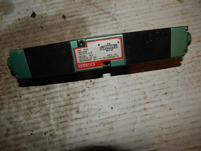 Numatics 081SS502M017N 24VDC 26A 225-285B 6.3W Valve *FREE SHIPPING*