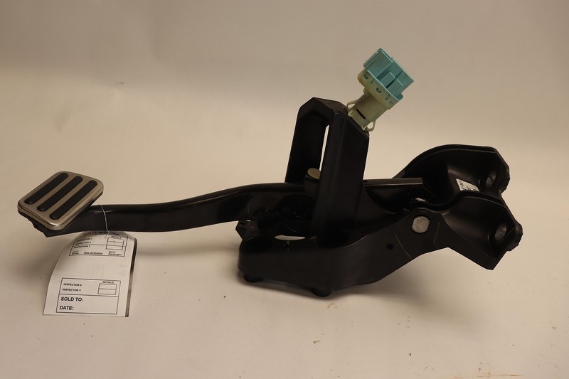 2015-2022 FORD MUSTANG FLOOR PARKING PARK BRAKE STOP PEDAL PAD OEM
