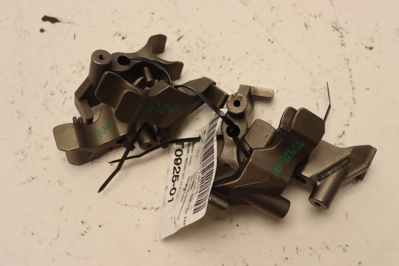 2013-2017 PETERBILT 579 CUMMINS ISX15 FUEL INJECTOR CLAMP HOLD DOWN SET OF 6 OEM