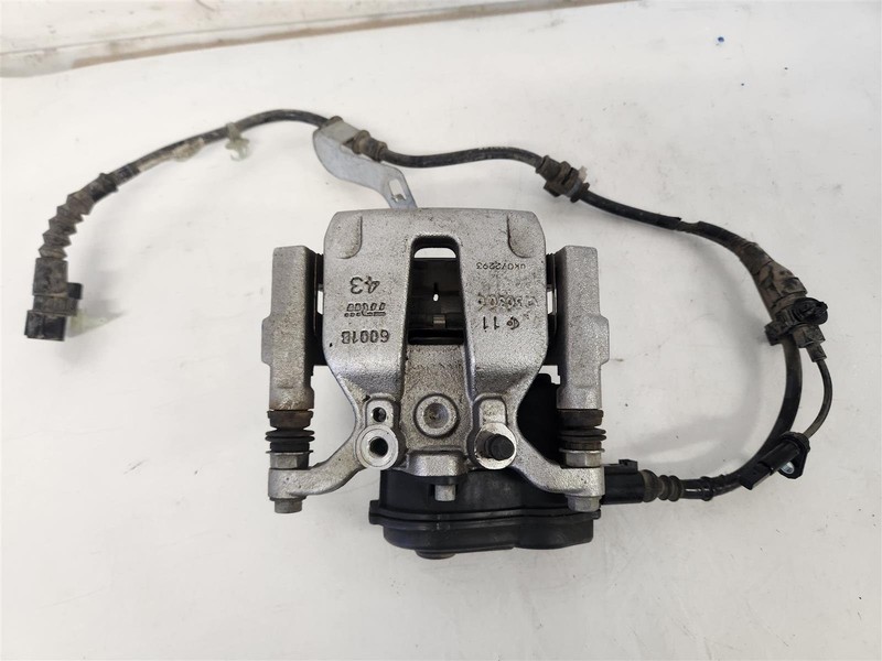 2017-2020 Honda Odyssey Rear Left Driver Brake Caliper 43019-Thr-A00
