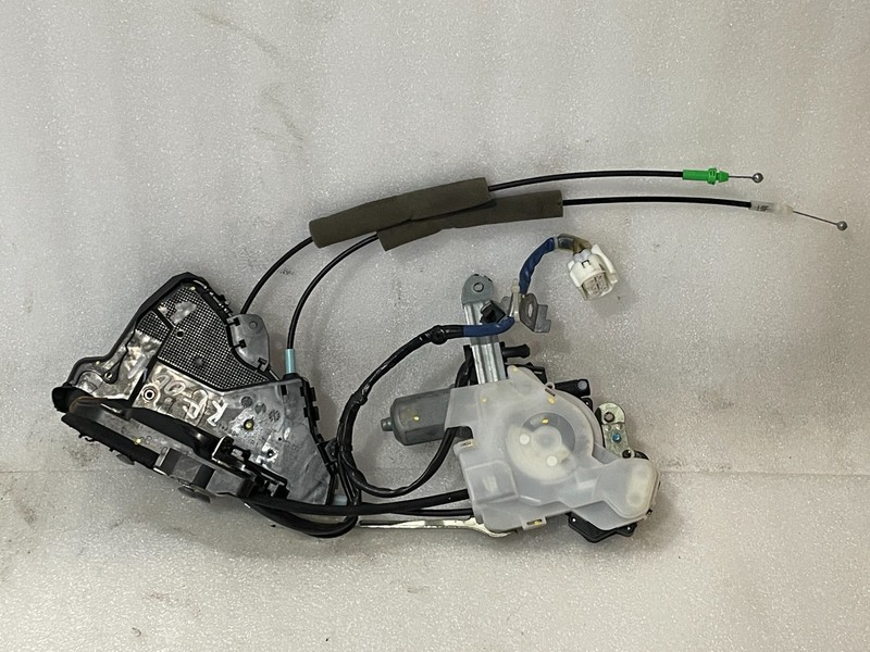 2012 LEXUS LS460 FRONT RIGHT DOOR LOCK LATCH ACTUATOR SOFT CLOSE OEM E