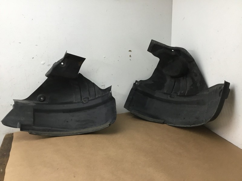 Maserati Coupe GT 2003 Rear Right Fender Splash Shield Guard Set 2 PCS 02-06 ;:Y