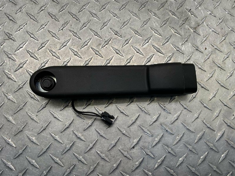 13-16 CHEVROLET IMPALA PASSENGER FRONT SEAT BUCKLE OEM 210-01776