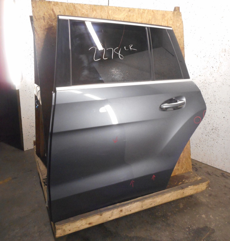 13-15 Mercedes-Benz GL450 Rear Door Assembly Driver Left OEM 755 *SEE NOTES*