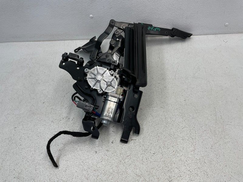 2016-2019 Mazda MX-5 Miata Club Right Hard Top Roof Lift Motor Bracket 1563 OEM
