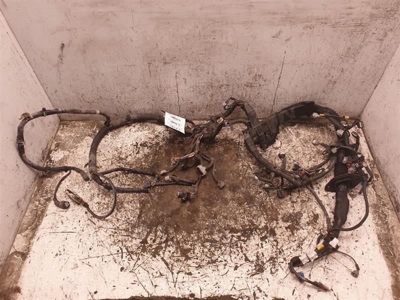 05 06 Toyota Tundra Engine Wire Harness 82121-0C071
