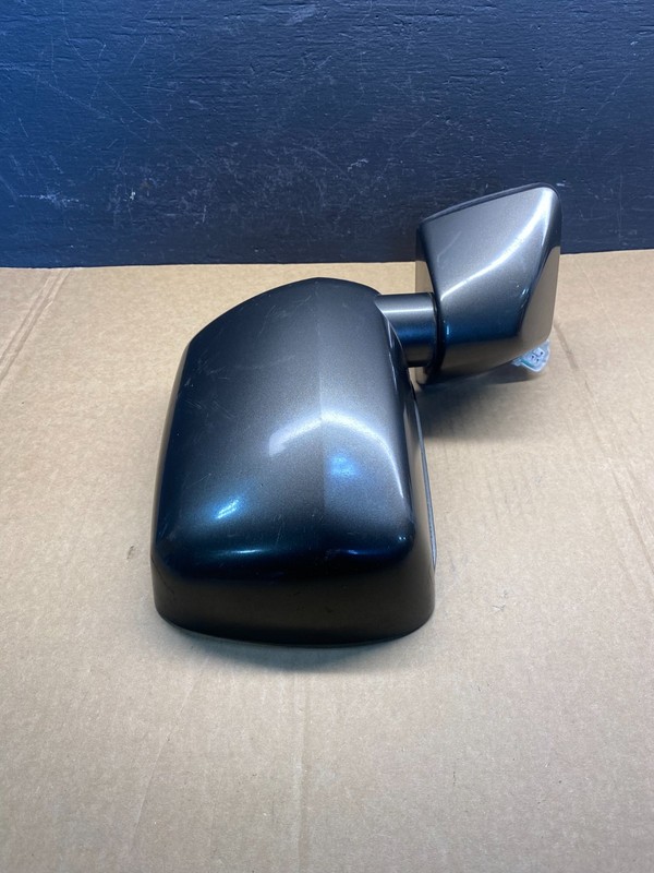 2004 - 2011 Mitsubishi Endeavor Right Passenger RH Door View Mirror AC7134 DG