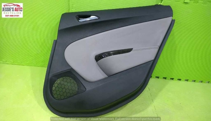 12 13 14 VERANO PASSENGER RIGHT REAR INTERIOR DOOR PANEL OEM 2265-113