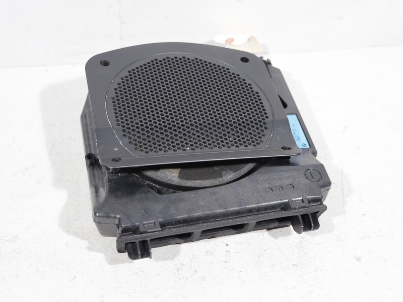2011 2016 BMW 528i 535i 550 LEFT CENTRAL HIFI SUBWOOFER 6513 9169685 OEM