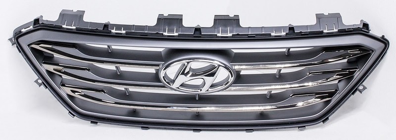 OEM Hyundai Sonata Sport Grille 86350-C2300 Corner Chipped