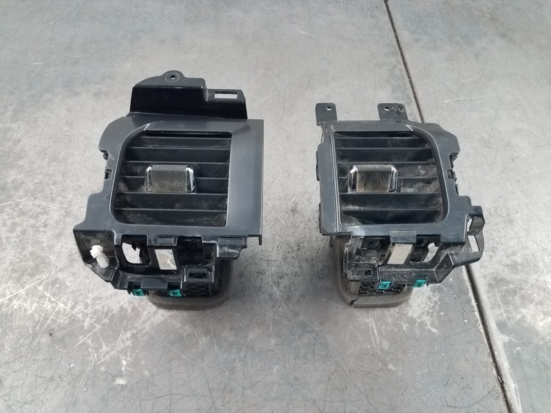 2024 Ford F250 Super Duty Diesel Dash Outer Air Vents #4522 i3