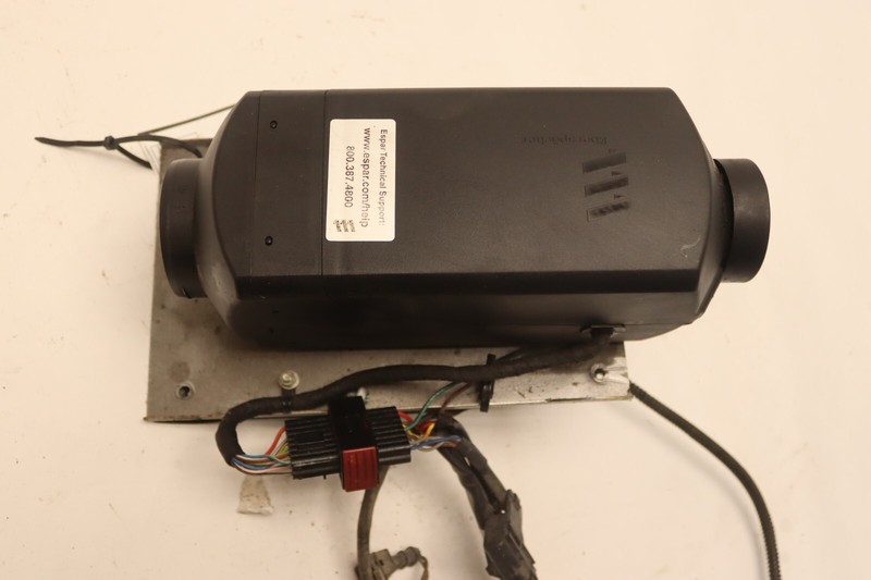 08-17 FREIGHTLINER CASCADIA 125 AIRTRONIC D2 12V 34W DIESEL HEATER 2.2KW OEM