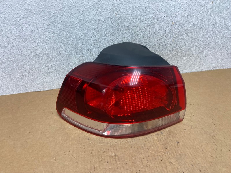 2010 to 2014 Volkswagen Golf & GTI Hatchback Left Side Tail Light AD4728 LK