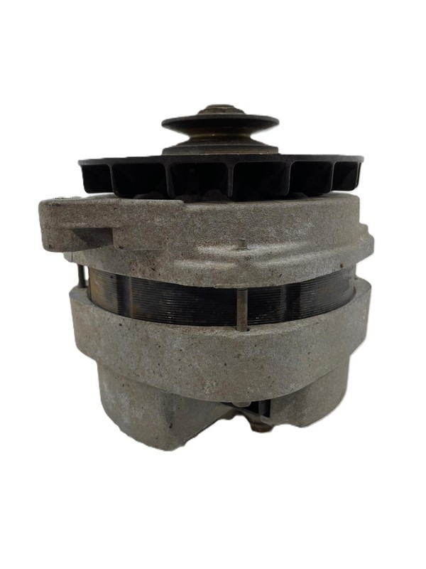 1995 Rolls Royce Silver Spur 6.8L Alternator W/ Harnes Idler Pulley & Hardware