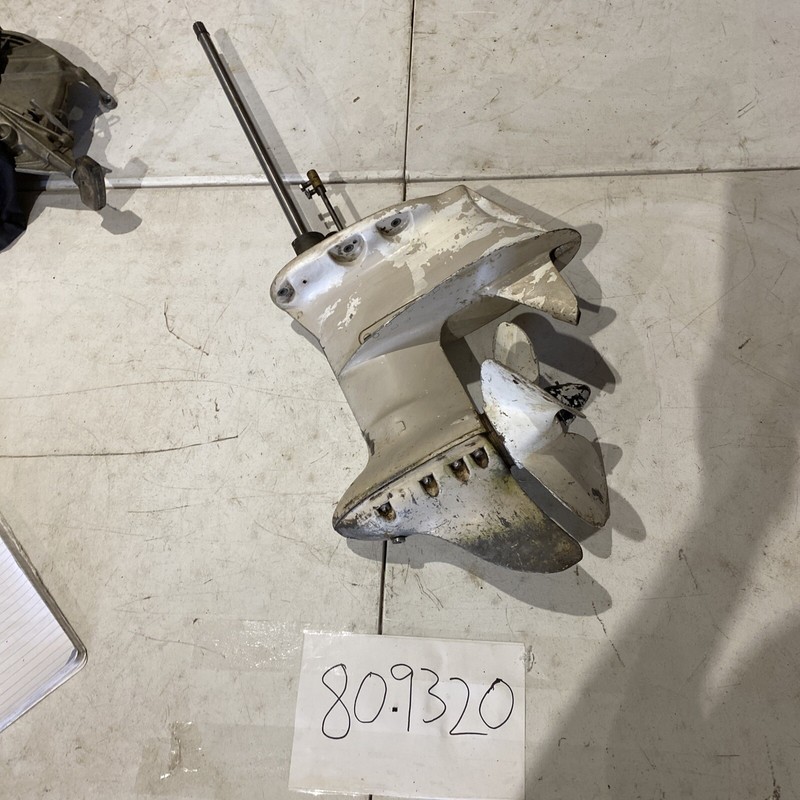 66 Johnson Super Seahorse Electric Shift 33HP RXE-14D Lower Unit RARE!