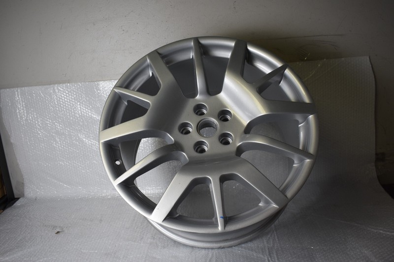 08 09 Maserati Gran Turismo Grey OEM Wheel Rim REAR 20x10.5 228799