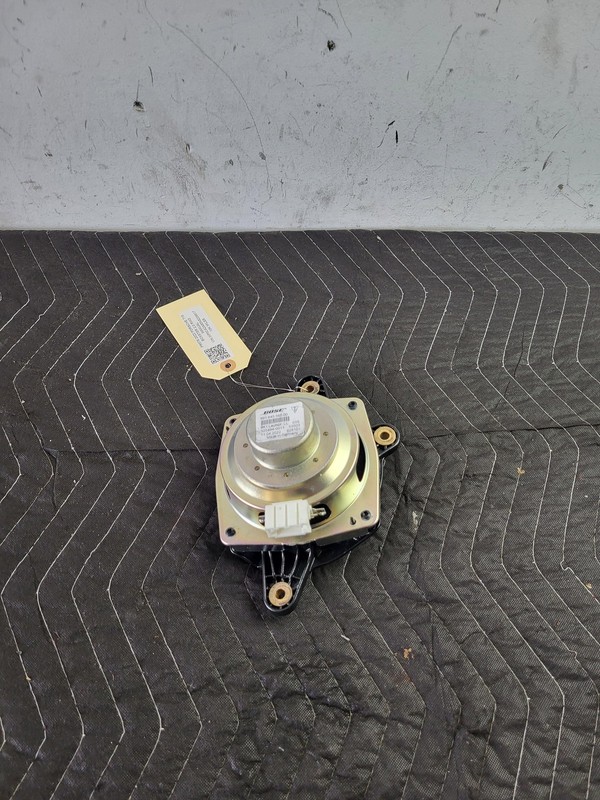 PORSCHE BOXSTER 718 2.0L Rear Audio Subwoofer Speaker USED OEM 99164556500 17-23