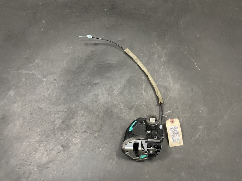 Rear Left Door Lock Latch 2018 Acura MDX 72650-TR3-A11 2014 2015 2016 - 2020
