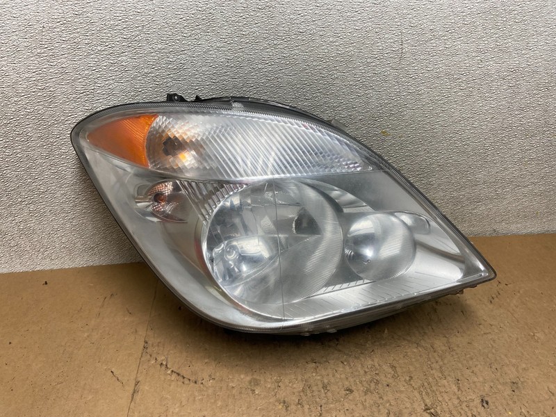 2007 to 2013 Mercedes Sprinter Headlight Right Passenger Halogen Oem AA0201 DW