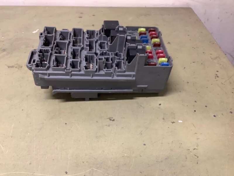 05-06 Acura RSX Main Fuse box assy Used OEM