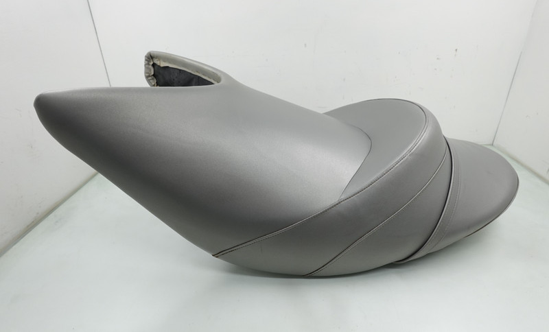 2009-2011 Kawasaki Ultra 260 LX OEM Front Drivers Seat (Silver) 53066-0380-13M