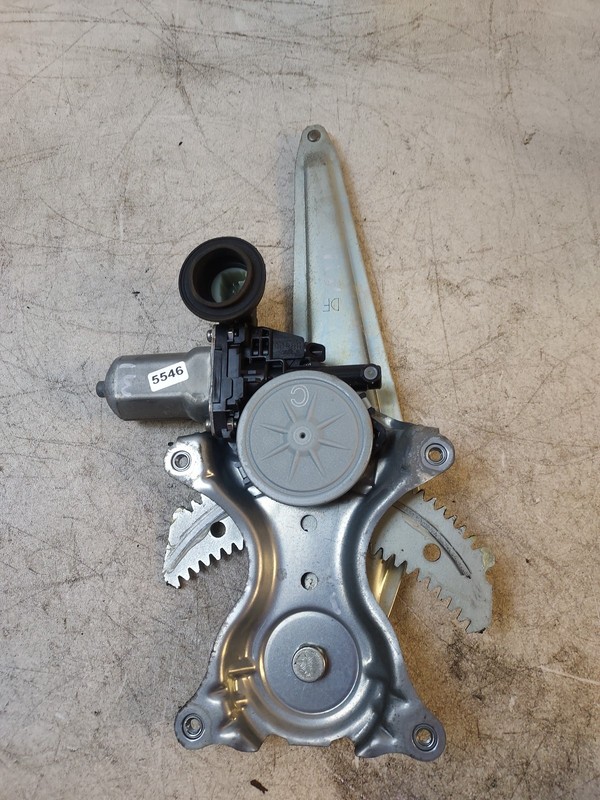 2013-2018 Toyota Rav 4 Rear Right Window Regulator w/ Motor 85720-35140 OEM