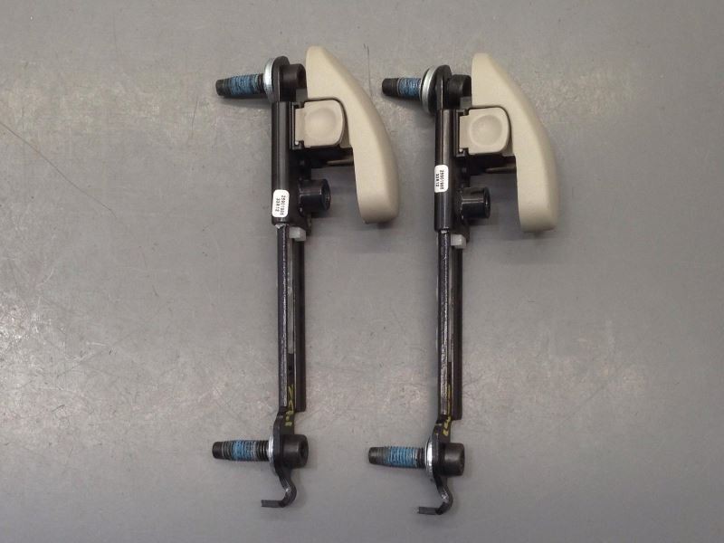 Front Seat Belt Height Adjuster x2 Fits 2007-2014 GMC Sierra 2500 3500 75303